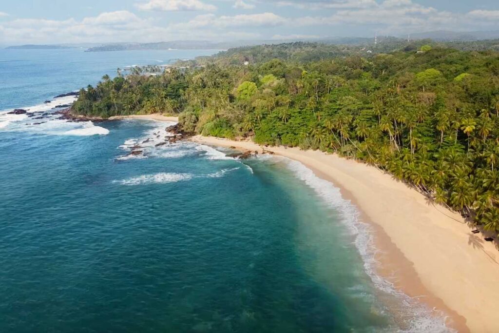 silent-beach-tangalle-sri-lanka